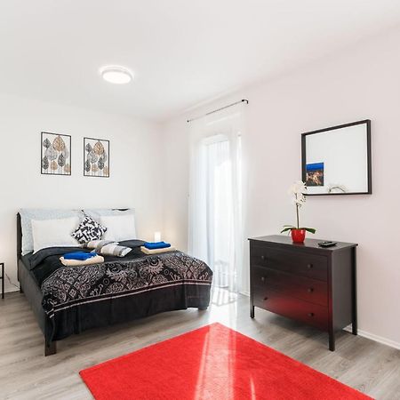 New Blue Danube Apartment With Balcony And Parking Budapeszt Zewnętrze zdjęcie