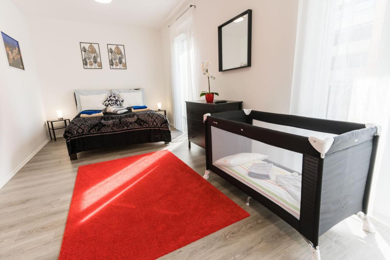 New Blue Danube Apartment With Balcony And Parking Budapeszt Zewnętrze zdjęcie