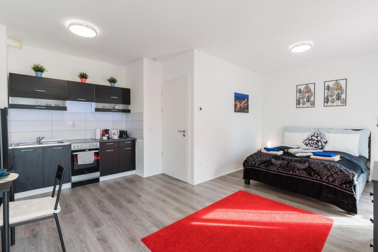 New Blue Danube Apartment With Balcony And Parking Budapeszt Zewnętrze zdjęcie