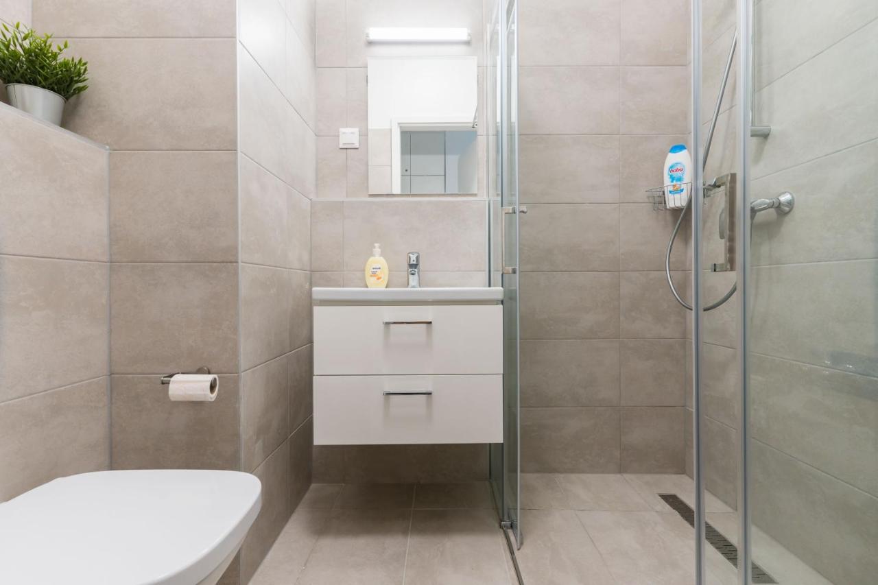 New Blue Danube Apartment With Balcony And Parking Budapeszt Zewnętrze zdjęcie