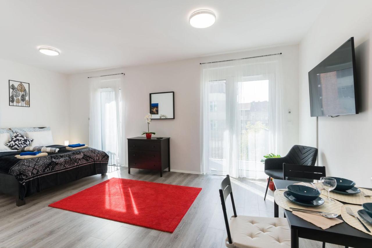 New Blue Danube Apartment With Balcony And Parking Budapeszt Zewnętrze zdjęcie