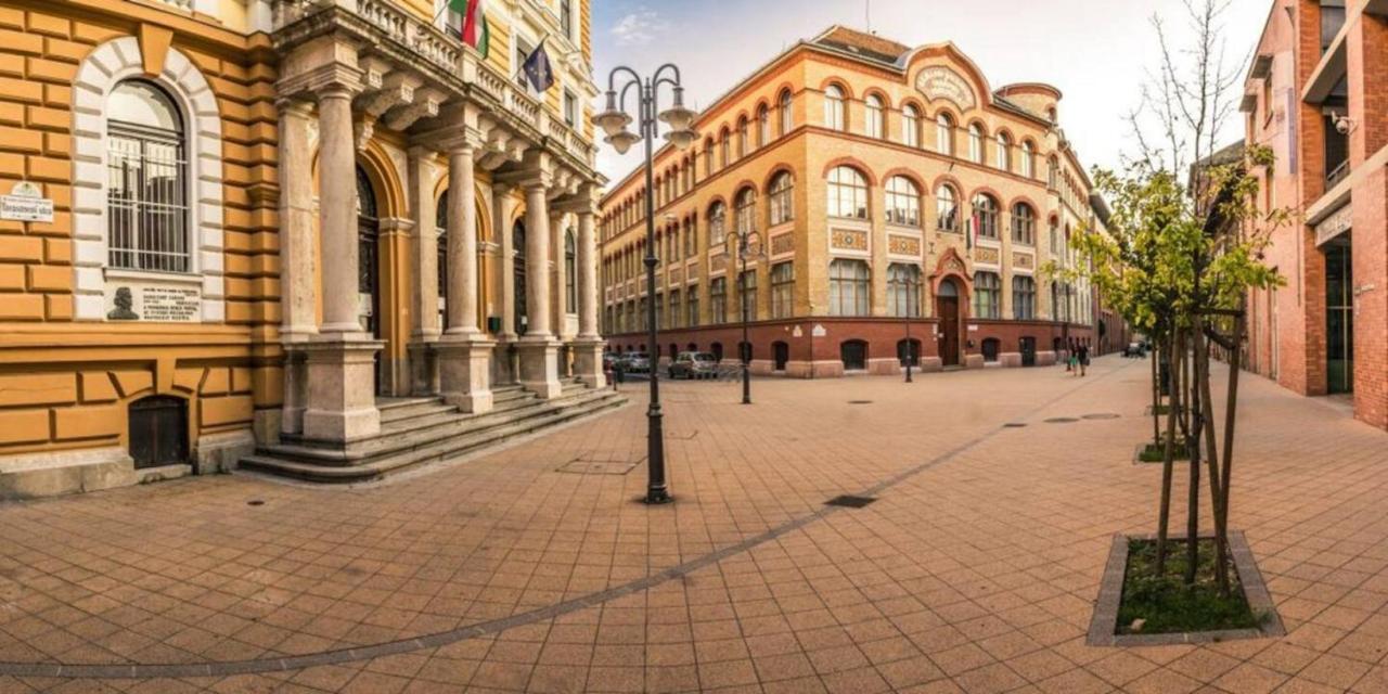 New Blue Danube Apartment With Balcony And Parking Budapeszt Zewnętrze zdjęcie